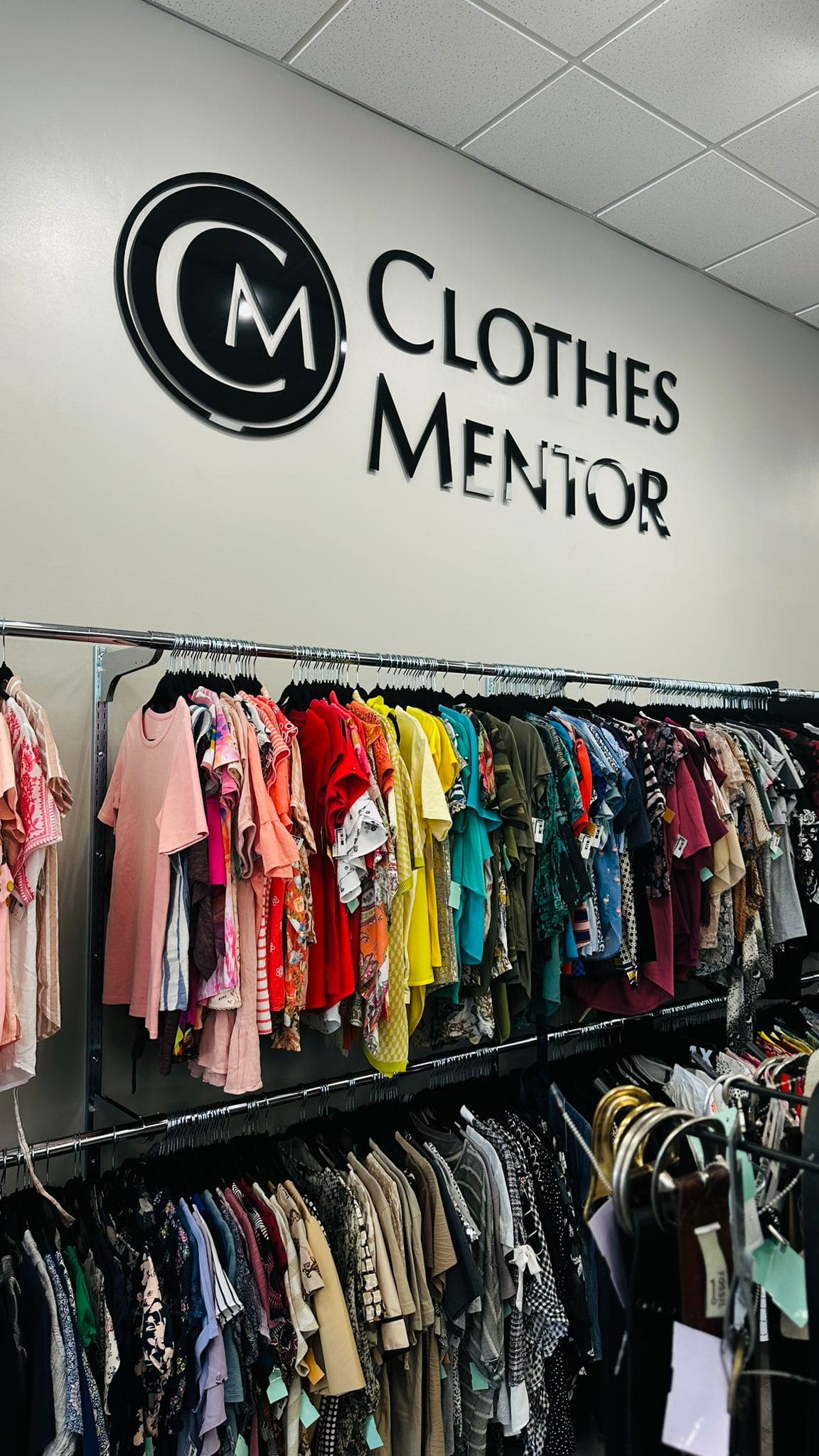 Avinya Clothing Store